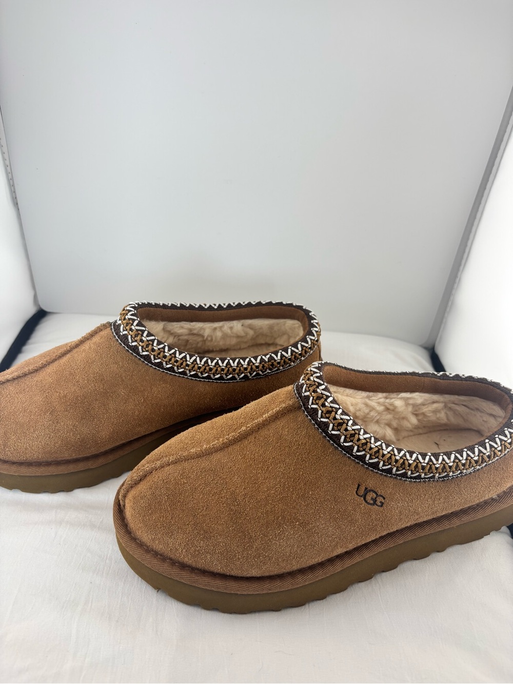 UGG Chestnut Suede Shearling Slip-On Clog - Picture 2 of 2